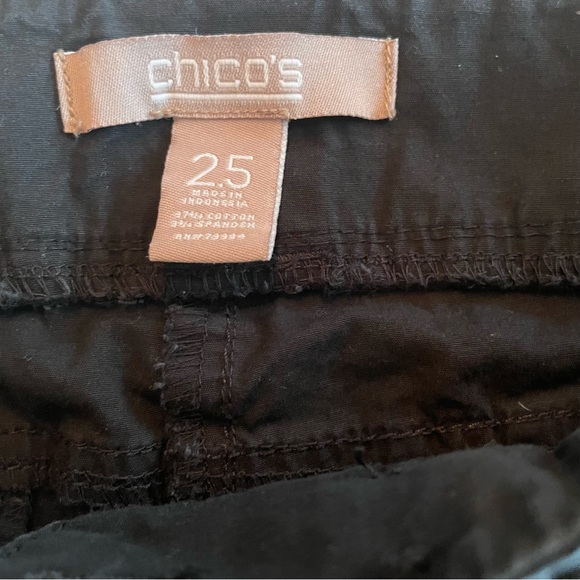 Chico’s Black Pants Convertible Roll Up Size 2.5 / 14 - Picture 3 of 5